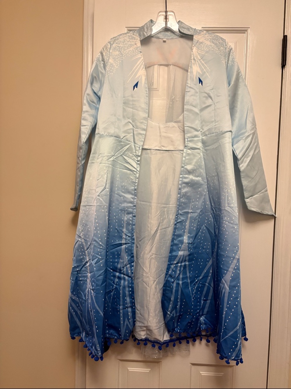 Girls Elsa Cape, size 160 (14) with Pom Poms